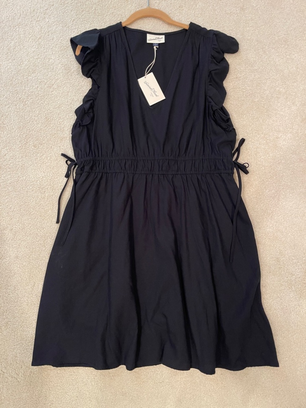 NWT Universal Thread Black Ruffle Sleeve V-Neck Dress L